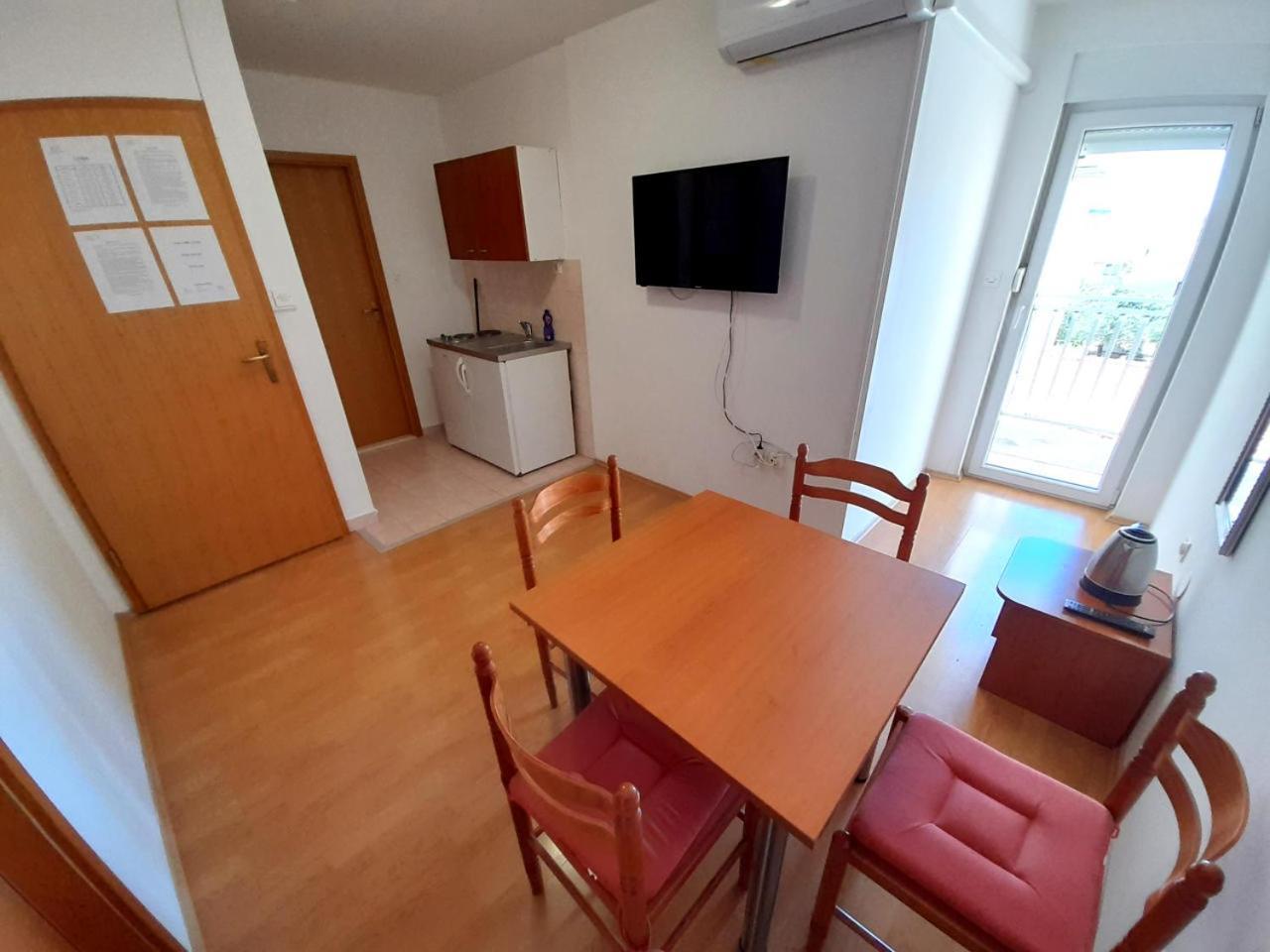 Apartments Nikolas Vodice Exterior foto